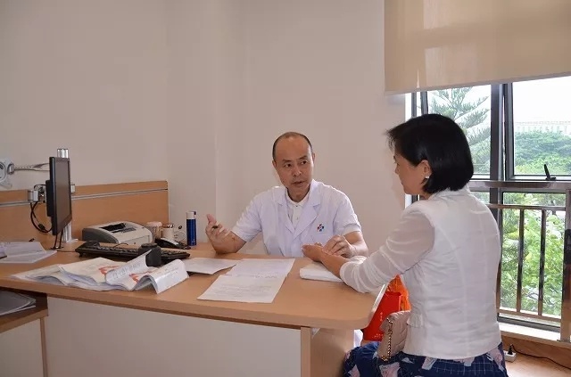 医生教授，医疗与教育的双重精英