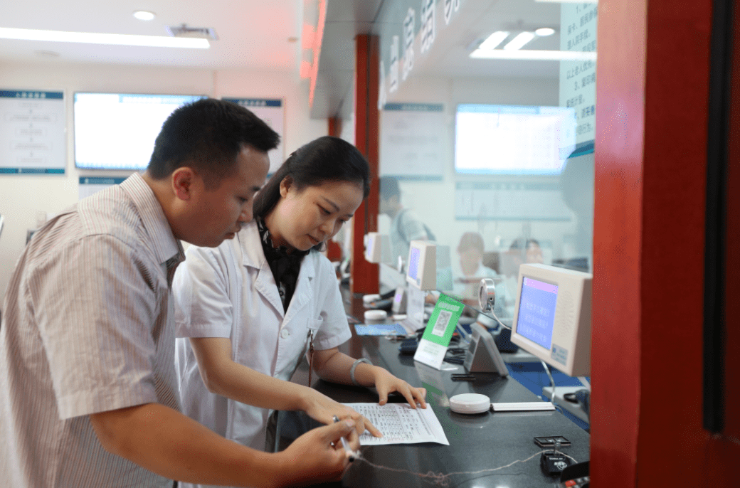 西南医院，便捷就医新体验——网上预约挂号与咨询电话指南