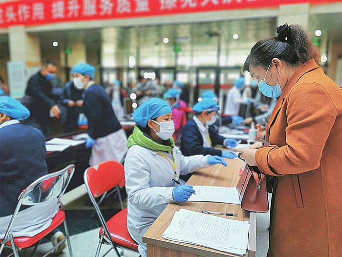医院挂号处，高效、便捷与人性化的医疗服务窗口