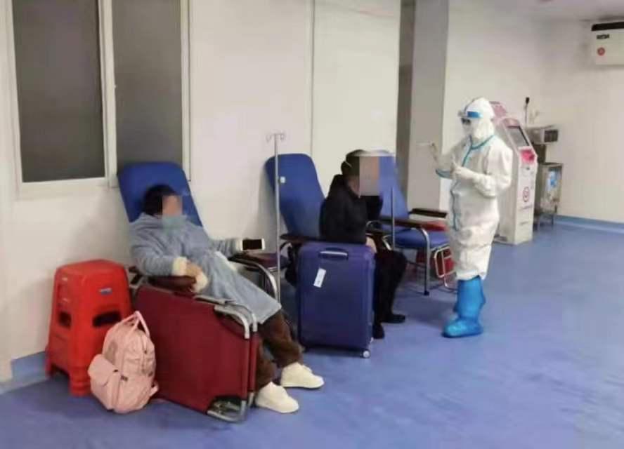 医院妇科周末几点上班？——女性健康守护的时间经纬