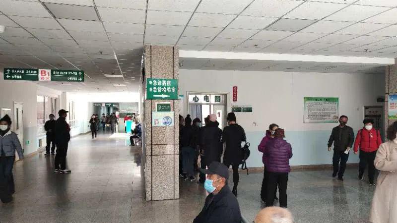 探访安贞医院门诊上班时间，为患者提供便捷的医疗服务