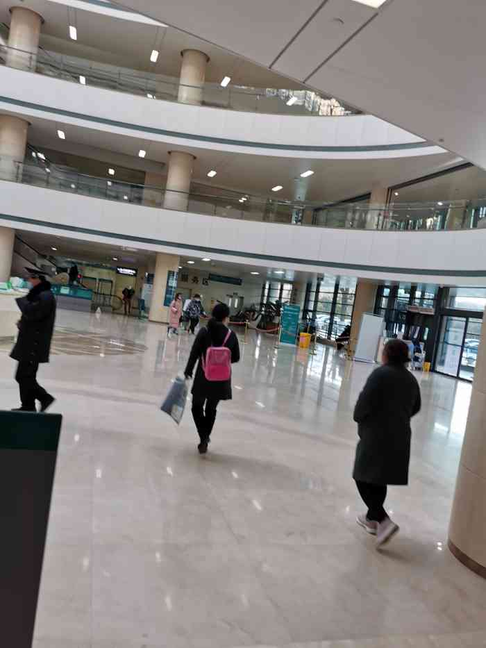 山东省立医院东院区24小时服务电话，守护健康，随时待命