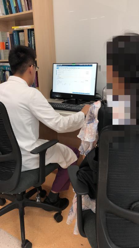 点痣，是否需要去医院？