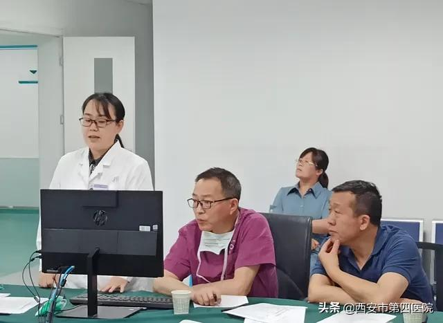 夏日炎炎，医院里的智慧碰撞——一次别开生面的夏季会议纪实