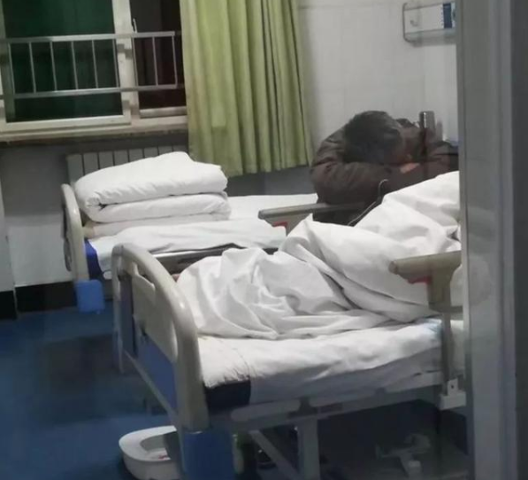 真实病床，医院照片图片背后的故事