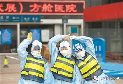 医院里的真实瞬间，朋友圈视频见证的温暖与力量