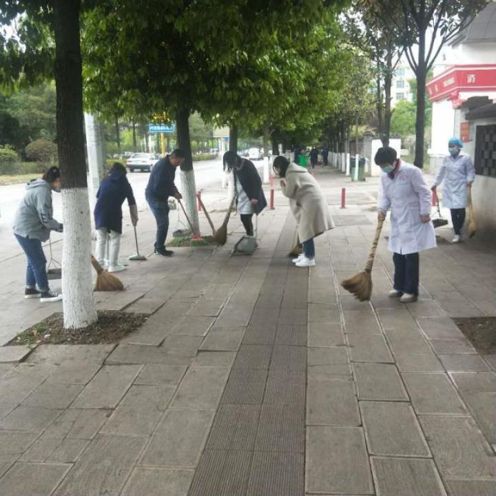 医院门诊的真实面貌，一张张图片背后的故事