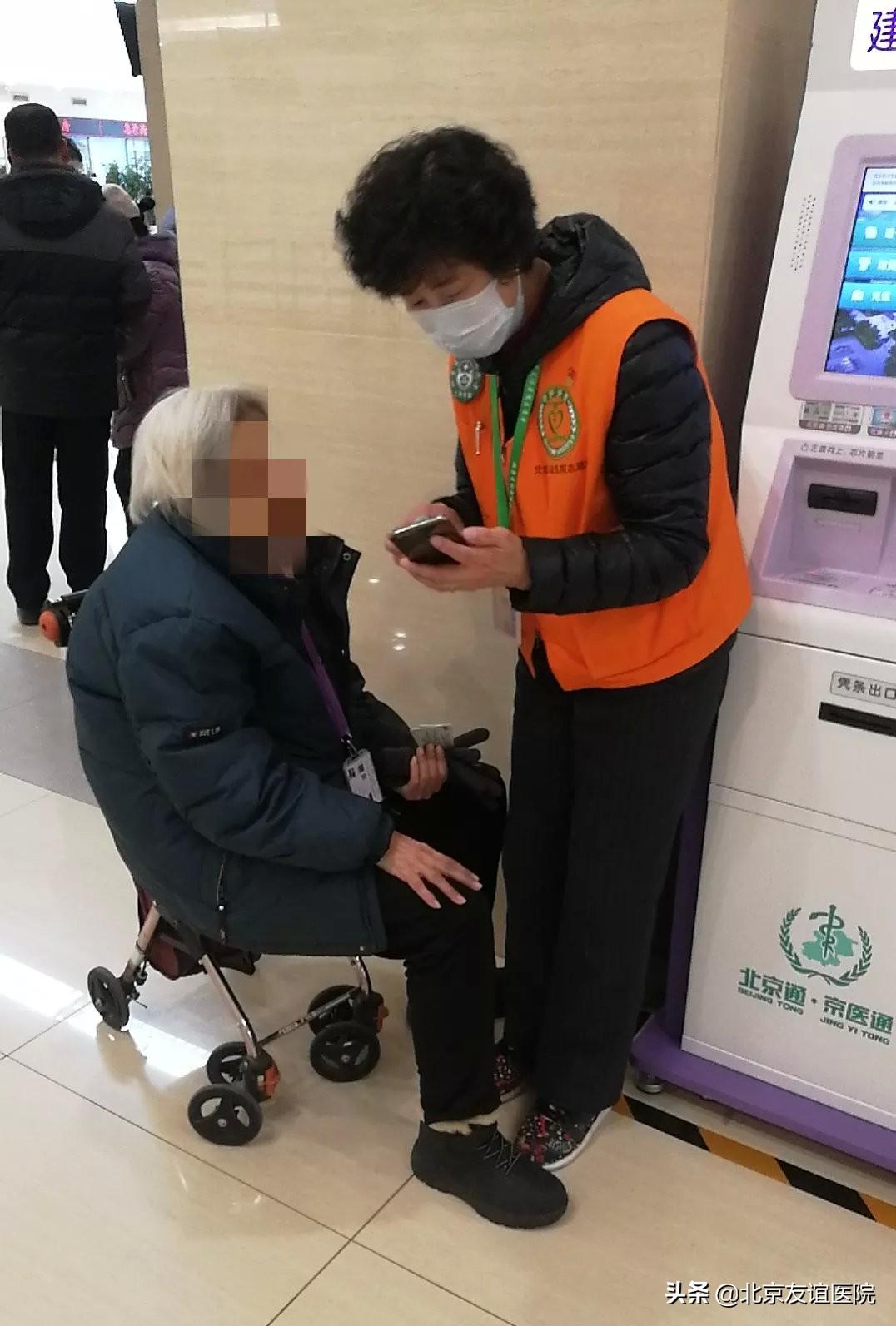 医院照片墙，温暖与希望的见证