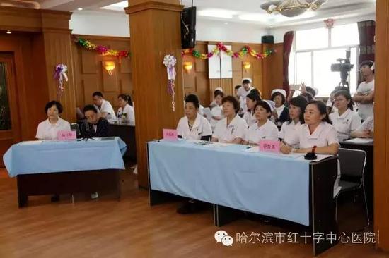 医院会议室里的温暖集结号——一次关于患者关怀的深度讨论