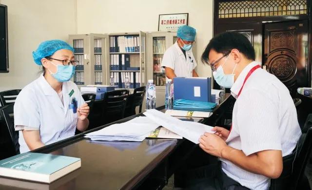 医院甲乙，等级之争，谁更胜一筹？