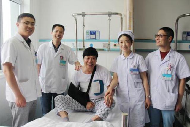 提升医疗服务质量，二级医院等级评审资料的深度解析与实施策略
