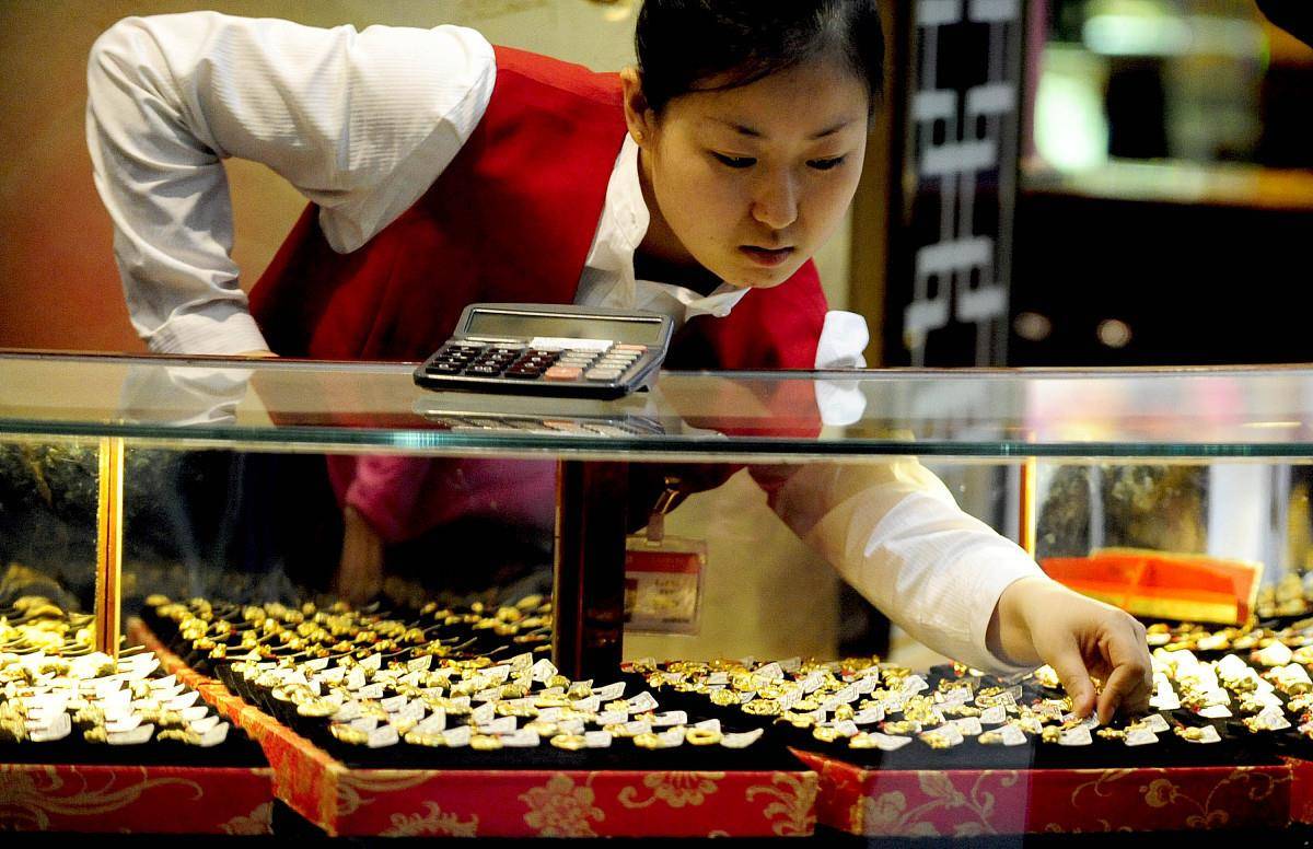 澳门六福金价格今日一克多少？金价动态与市场分析