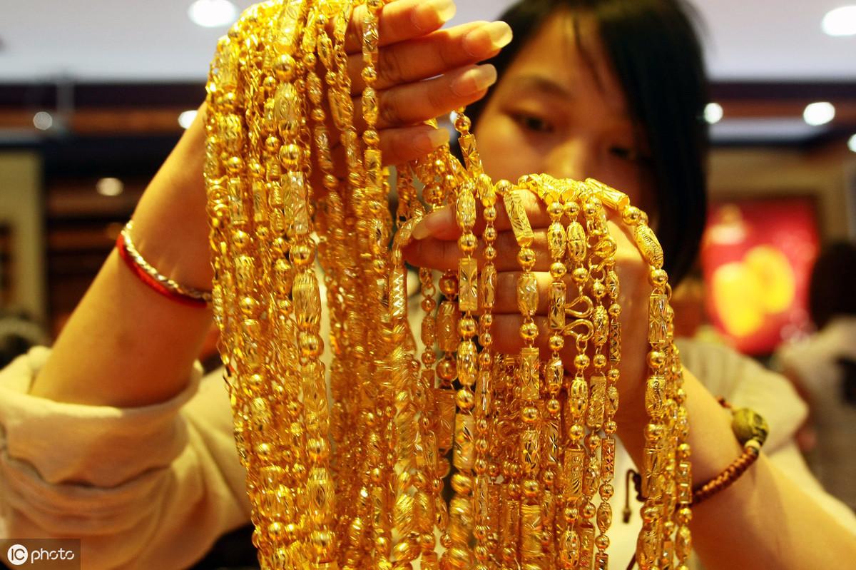 澳门六福金价今日一克多少？最新市场动态与解析